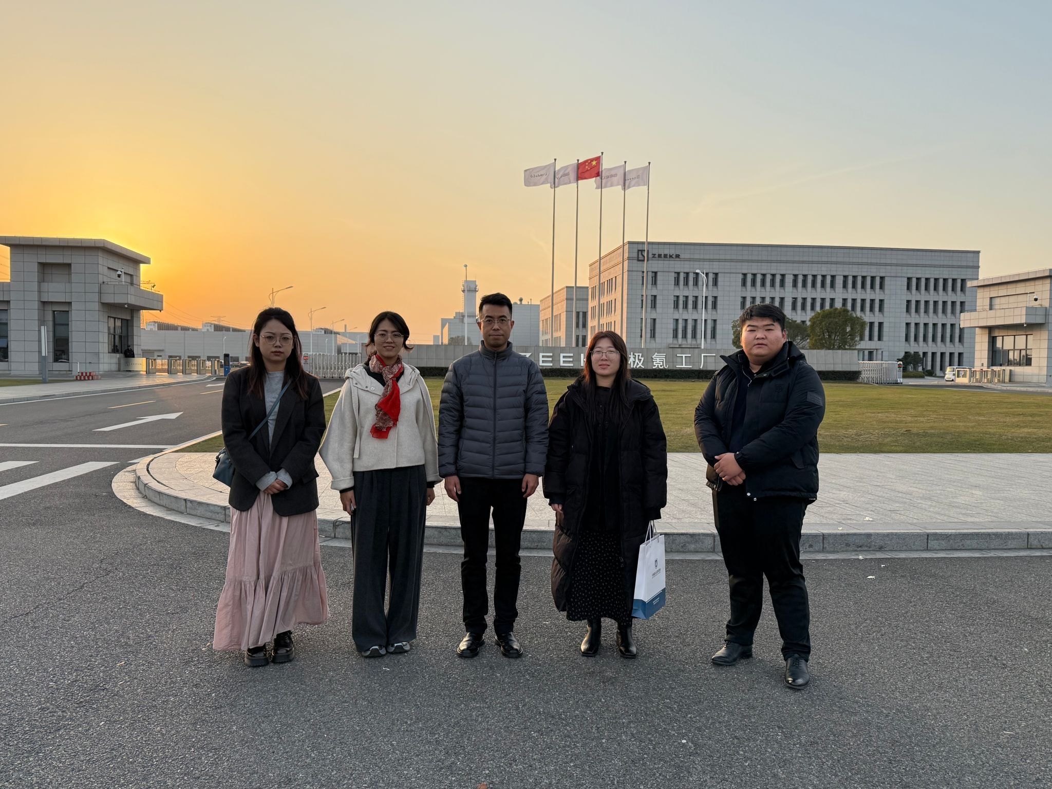 BEAT365英国官网赴浙江“拓企访友”：开辟就业新渠道，凝聚校友促发展