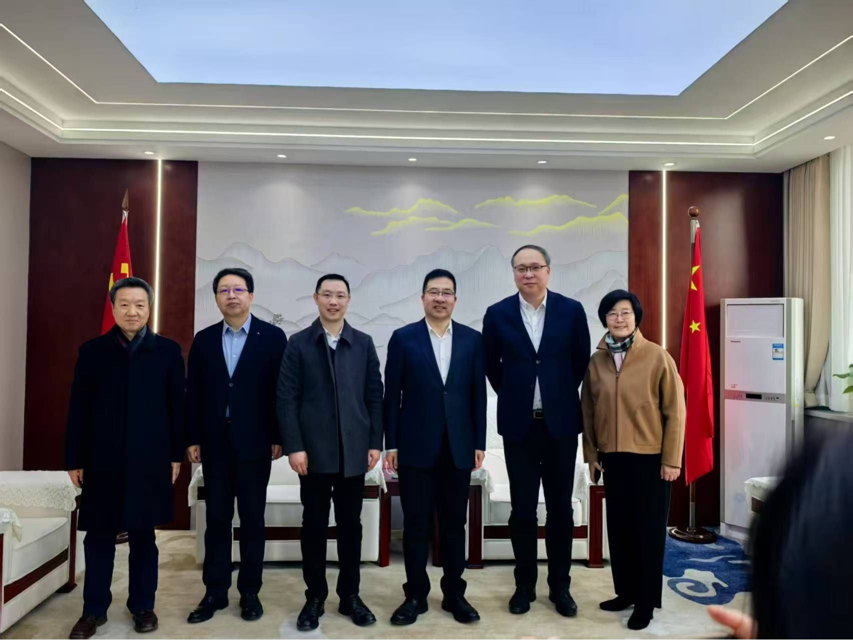 BEAT365英国官网赴兰州理工大学开展校际合作交流