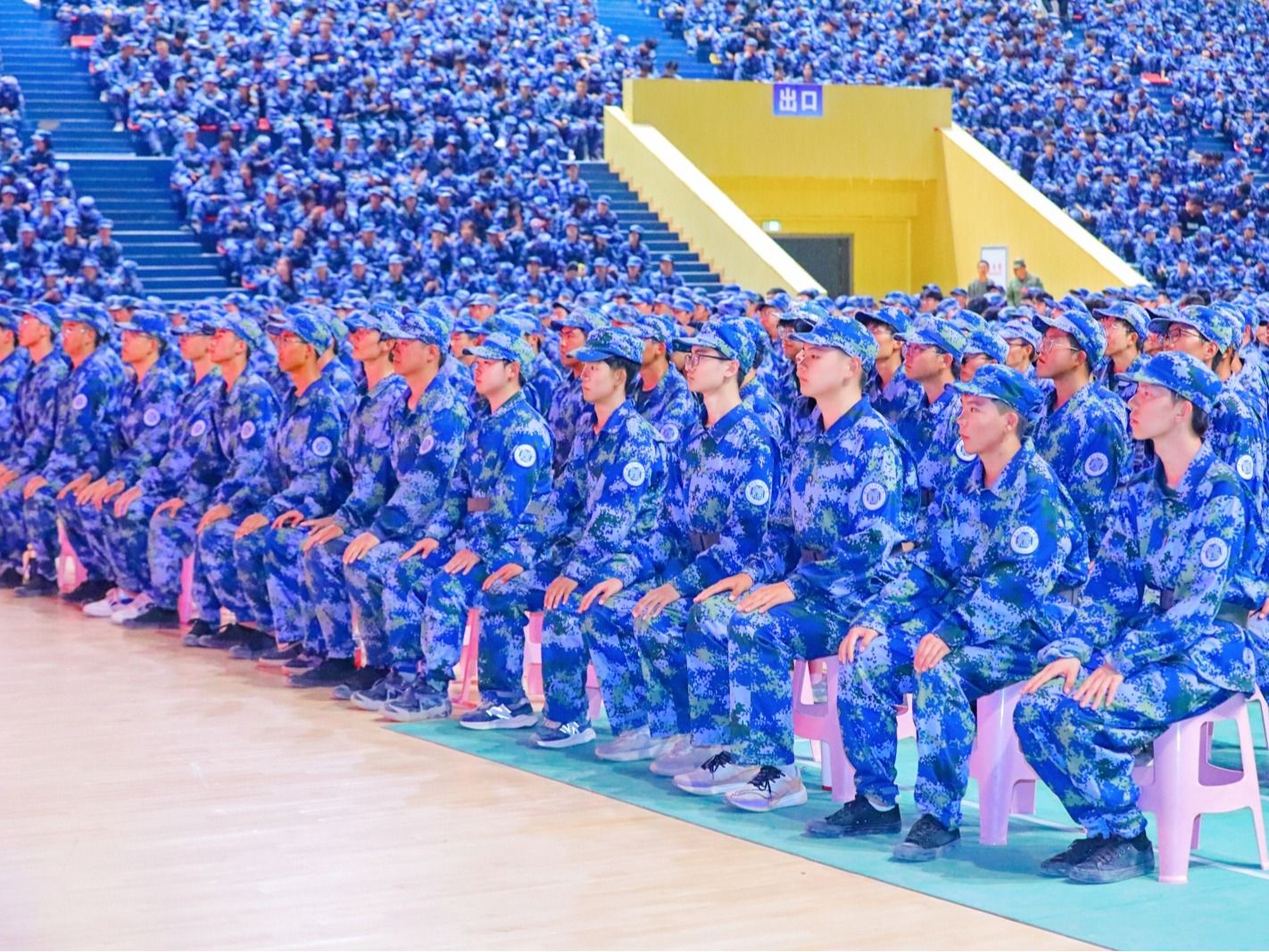 BEAT365英国官网组织师生收看2024年《开学第一课》