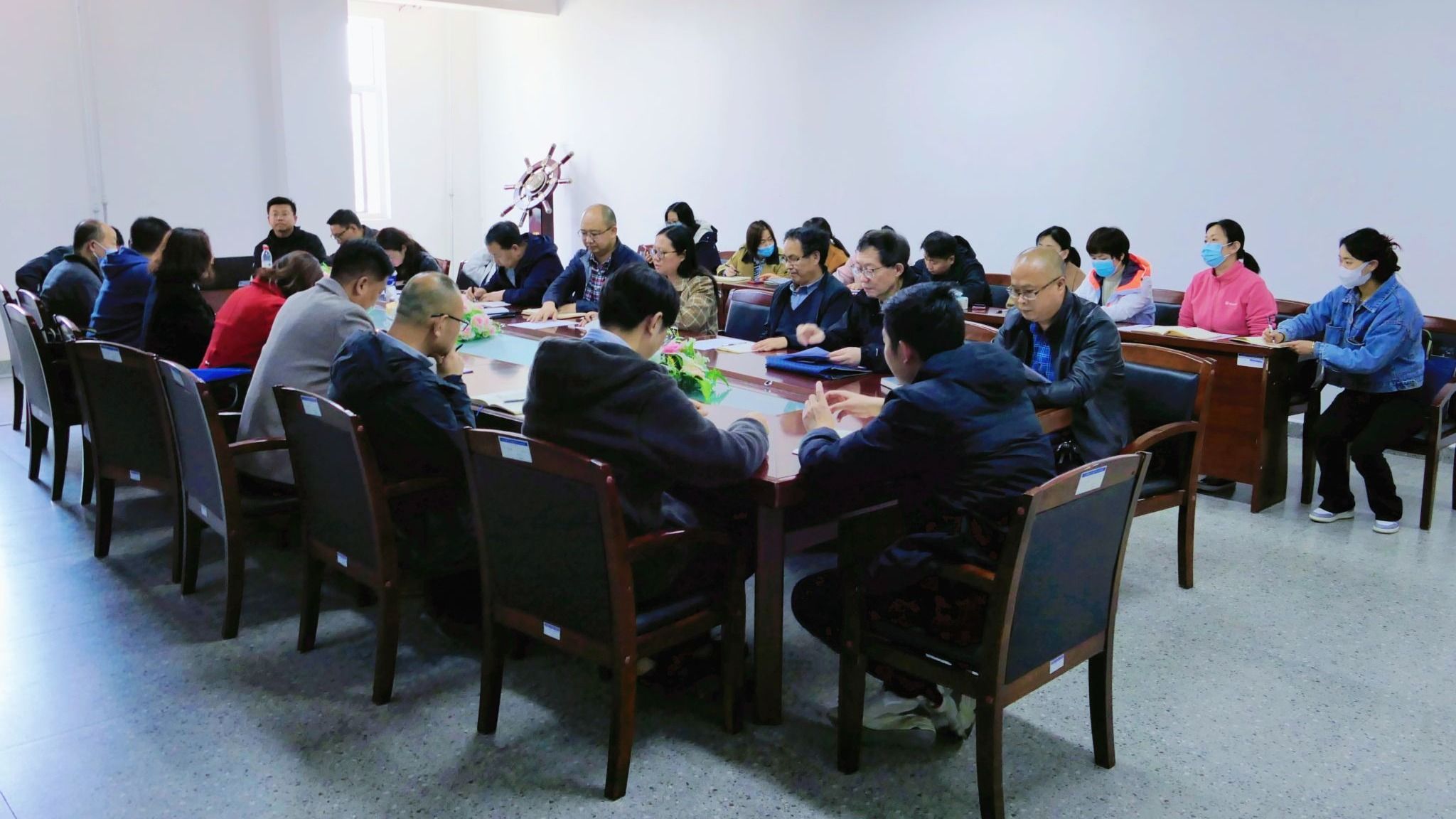 BEAT365英国官网组织召开2022年秋季学期督导工作复盘会