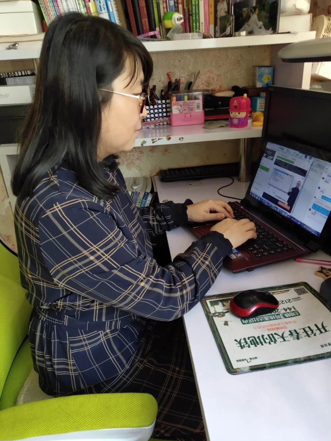 信息工程学院 陈文娟.jpg