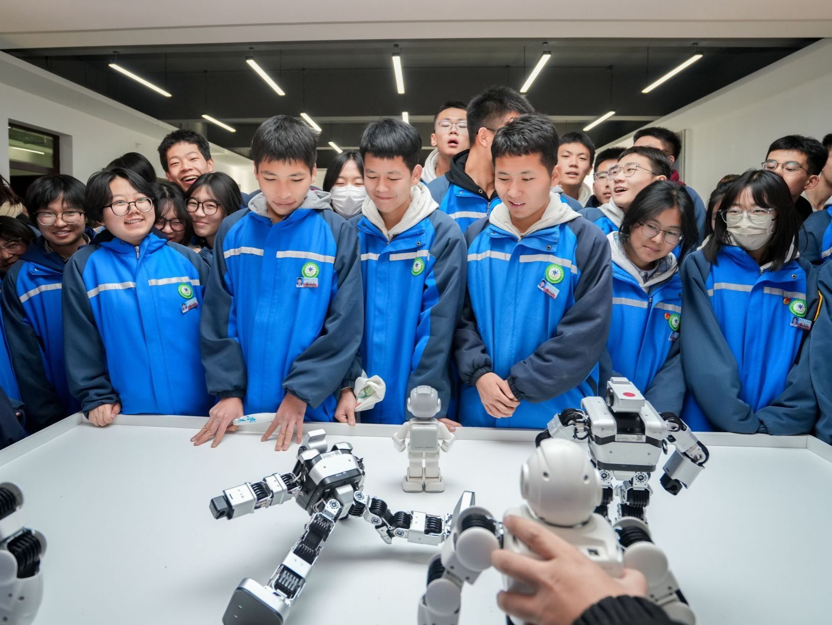 BEAT365英国官网举行“研学问道，智拓新程”校园开放日活动