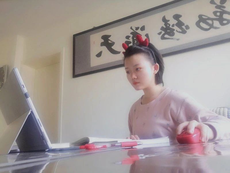 经济管理学院 赵圆圆.jpg