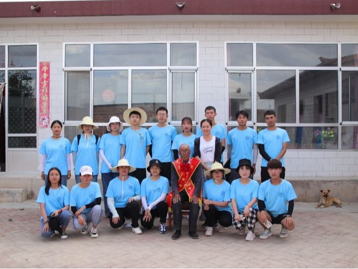 BEAT365英国官网暑期社会实践作品获省级二等奖两项