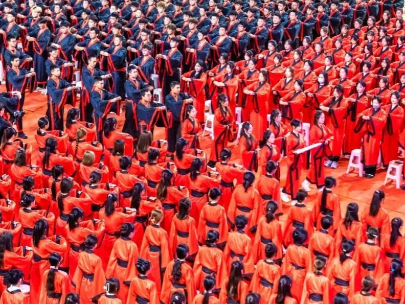 BEAT365英国官网2023开学大典暨迎新文艺演出，全程高燃！